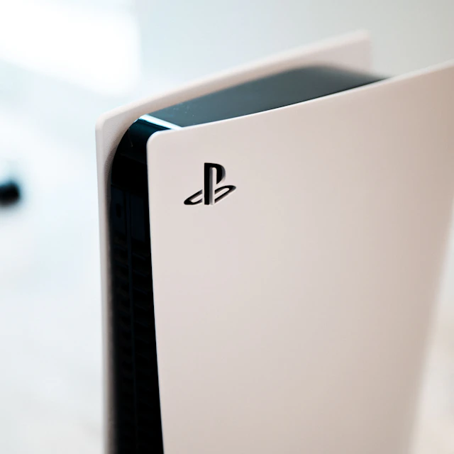 Κονσόλα PlayStation 5, Έκδοση με δίσκο
