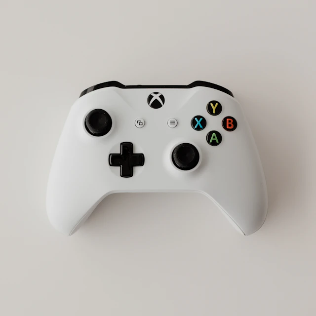Xbox Wireless Controller, Robot White